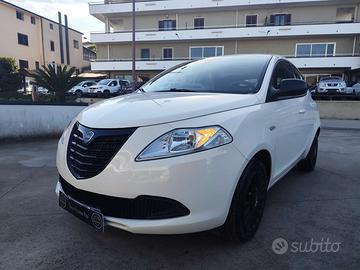 Lancia Ypsilon 1.2 gpl