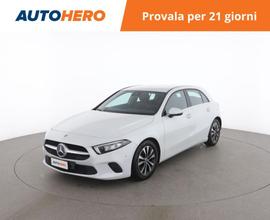 MERCEDES-BENZ A 180 W1K1770101N239391