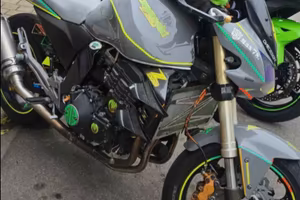 kawasaki z1000 r