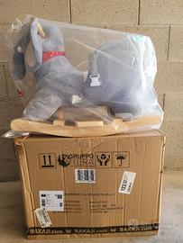 ELEFANTE DI PELUCHE E LEGNO A DONDOLO 