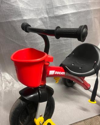 Triciclo Chicco Ducati