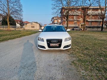 AUDI A3 S-LINE PERFETTA IN TUTTO