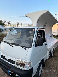 Porter Piaggio con vela