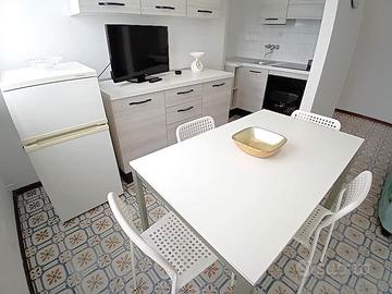 LIDO CLASSE SEVERI 16 grazioso nuovo