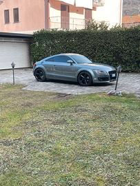 Audi TT 2.0 tfsi 200cv