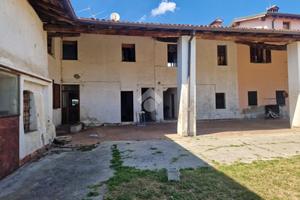 CASA SEMINDIPENDENTE A CHIARI