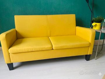 Divano 2 posti giallo