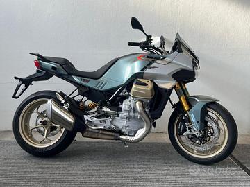 MOTO GUZZI V 100 MANDELLO S