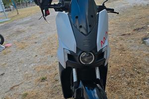 Scooter Elettrico Seat Mo 125