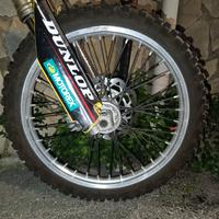 Cerchi cross con impianto anteriore