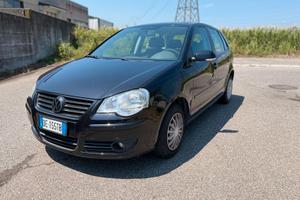 Volkswagen Polo 1.2/64CV 12V 5p. Comfortline