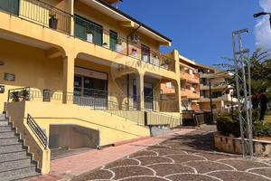 Locale Commerciale - Merì