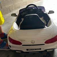 Mercedes unisex bambino