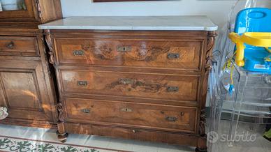 cassettone legno con piano in marmo