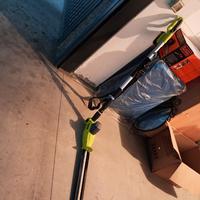 Tagliasiepe allungabile a batteria