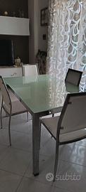 tavolo più sedie