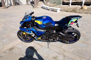 YAMAHA R1 2017