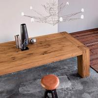 Tavolo legno massello Devina Nais