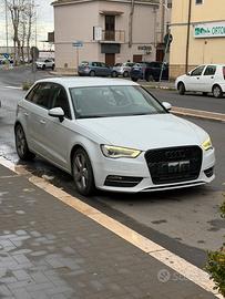 Audi 1.6 PREZZO POCO TRATTABILE