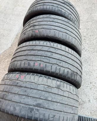Gomme estive 245 35 19