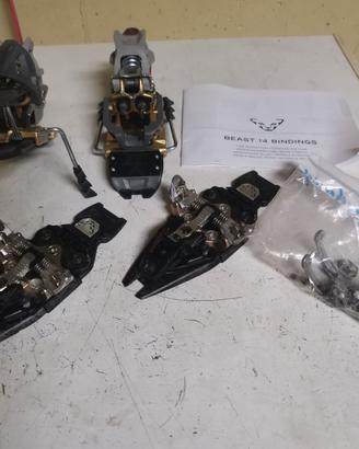 Attacchi sci alpinismo  freeraide dynafit beast 14