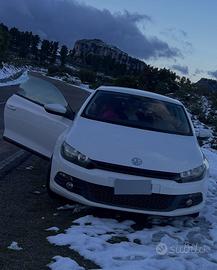 Volswagen scirocco 2.0 tdi 140 cv DPF