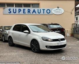 Volkswagen Golf 1.6 TDI DPF 5p. Highline