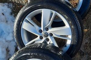 Cerchi opel con gomme estive 215 50 17