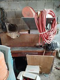 Pigiatrice acciaio inox manuale 