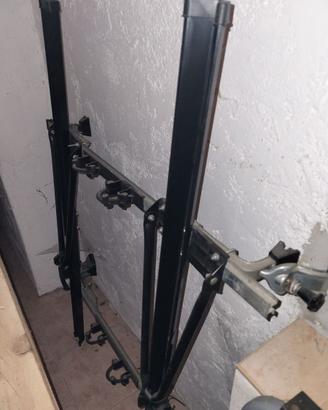 Barre tetto con portabici e portasci per auto d'ep