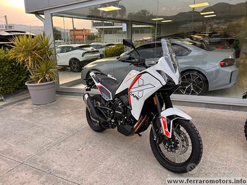Moto Morini X-Cape 700 nuova pronta consegna a 75 