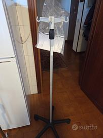 Asta medica portaflebo