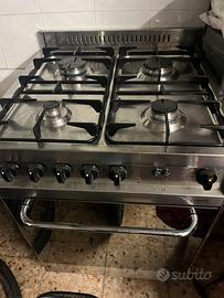 Cucina trasportabile marca Lofra