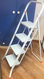 Scala salvaspazio 4 gradini