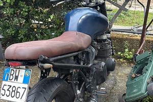 Kawasaki ZR7