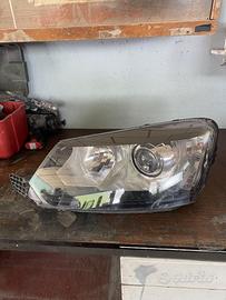 FANALE SKODA YETI 5L941015C17