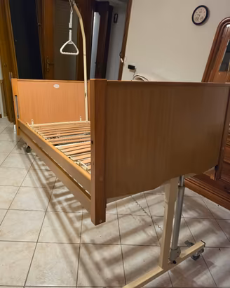 Letto elettrico sanitario disabili Rehabed Taurus