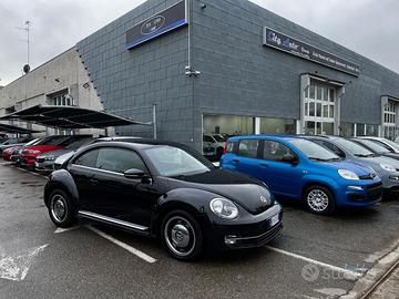 VOLKSWAGEN Maggiolino 1.6 TDI Design