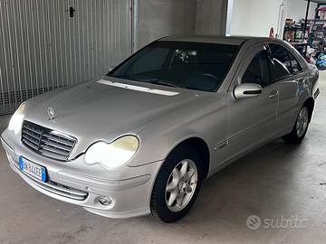 Mercedes classe c 220 cdi