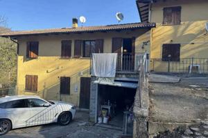 Immobile in asta di 118 m² con 3 locali e box auto