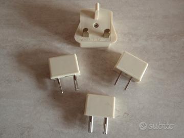 Adattatore corrente prese internazionali