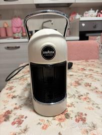 Macchina da caffè LavAzza a modo mio