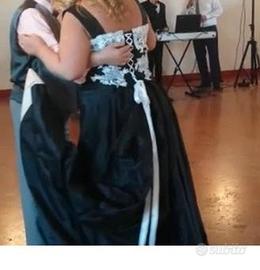 Abito matrimonio molto particolare