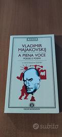 A piena voce - poemi e poesie - Majakovskij 