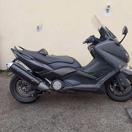 Yamaha T Max 530