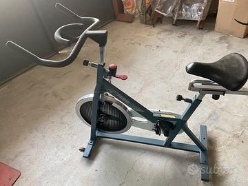 Atala fit spin bike