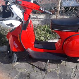 Vespa T5 anni 80