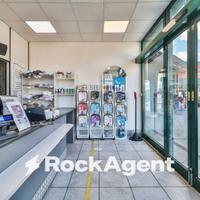 CENTRO COMMERCIALE SAN RUFFILLO 10% REDDITIVITÀ LA