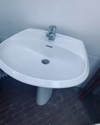 Coppia di Lavandini Pozzi Ginori