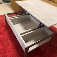 Tavolino in laminato con meccanismo per tavolo